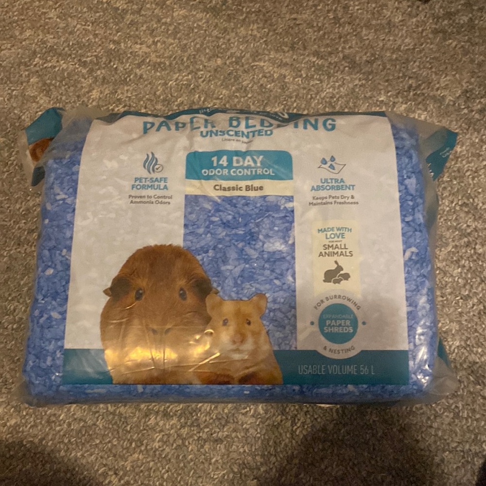 Half a bag of unused full cheeks blue bedding